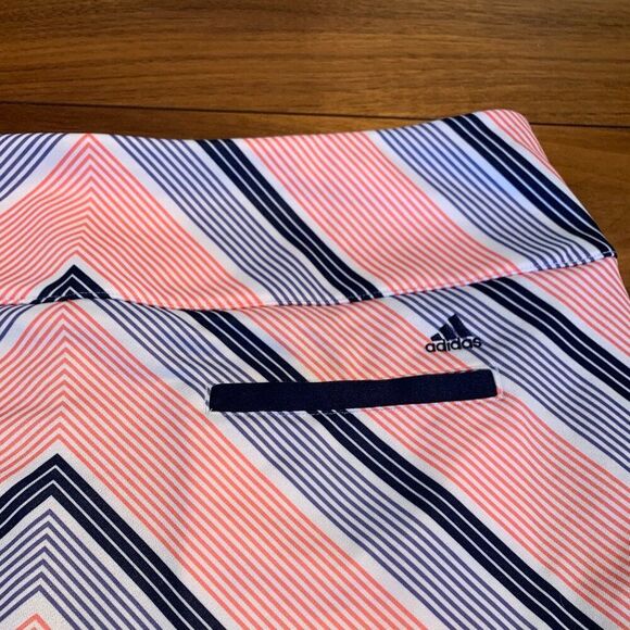 Adidas golf skort, EUC, navy red white, sz XL, cute and classic - Picture 4 of 14